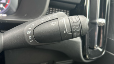 Volvo Xc40 1.5 T3 [163] R DESIGN 5dr Geartronic Petrol Estate